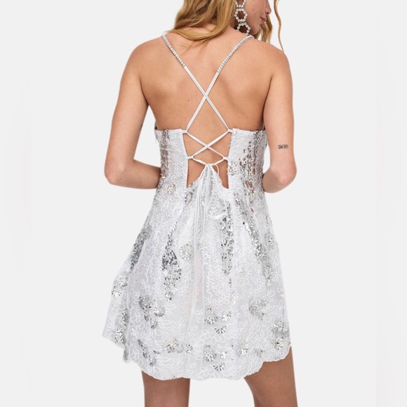 For love & lemons OPAL MINI DRESS SILVER - Picture 2 of 7